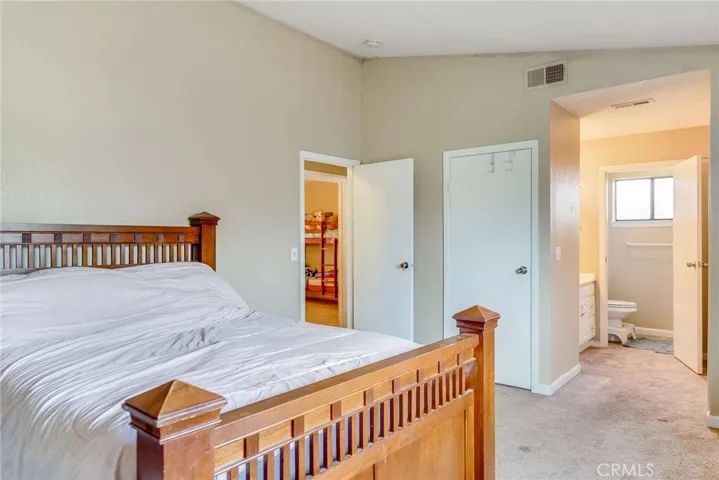 541 Fairfield Road, Simi Valley, California 93065