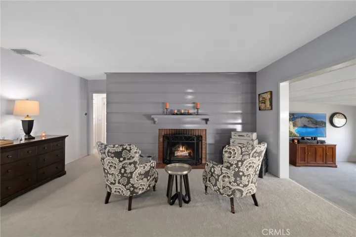 447 W Bennett Avenue, Glendora, California 91741