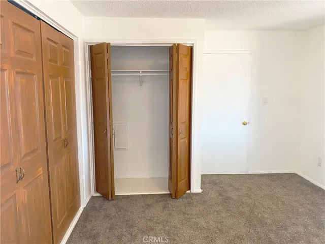 2222 Fortuna Avenue, Landers, California 92285