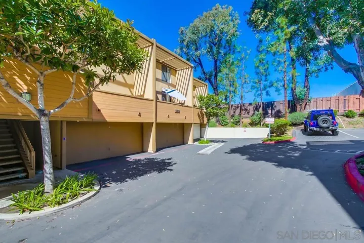 6210 Agee St. 238, San Diego, California 92122