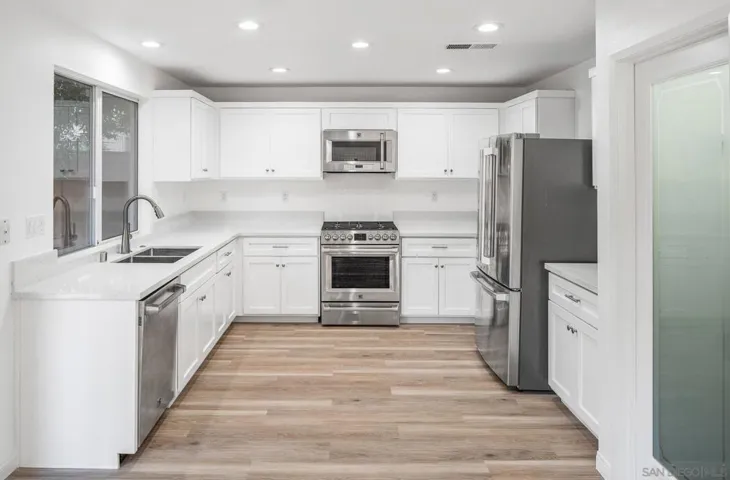 346 Spring Canyon Way, Oceanside, California 92057