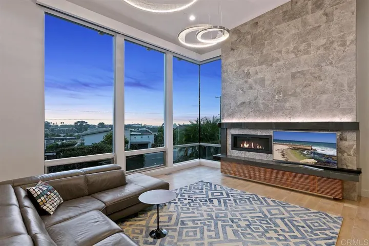 330 S Rios Ave, Solana Beach, California 92075