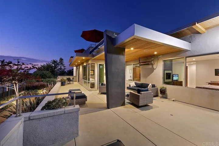 330 S Rios Ave, Solana Beach, California 92075
