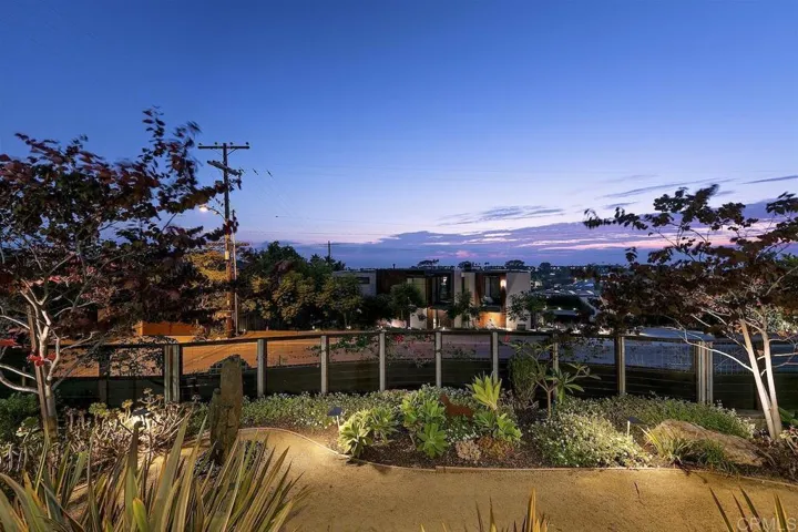330 S Rios Ave, Solana Beach, California 92075