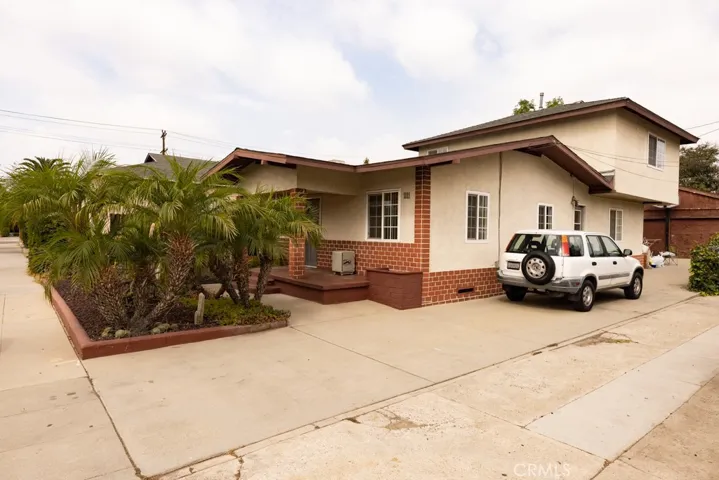 1111 E Elk Avenue, Glendale, California 91205