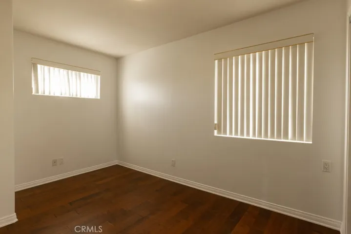 1111 E Elk Avenue, Glendale, California 91205