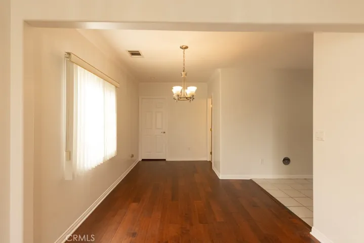 1111 E Elk Avenue, Glendale, California 91205