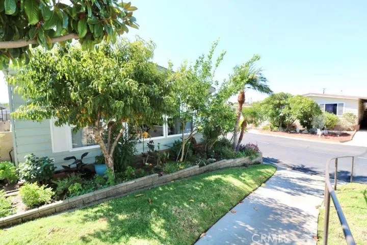 14007 Lake Crest Drive 89, La Mirada, California 90638