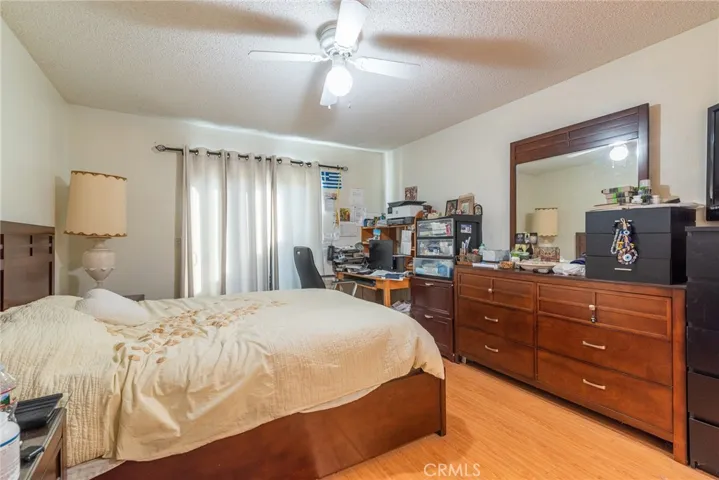 321 Red Cedar Place, Perris, California 92570