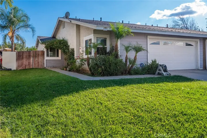 321 Red Cedar Place, Perris, California 92570