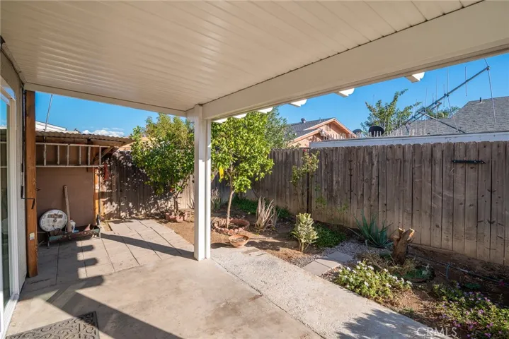 321 Red Cedar Place, Perris, California 92570