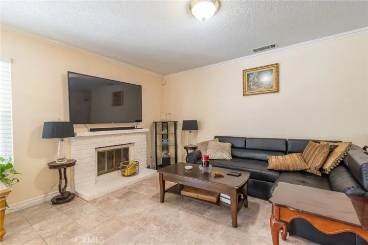 321 Red Cedar Place, Perris, California 92570