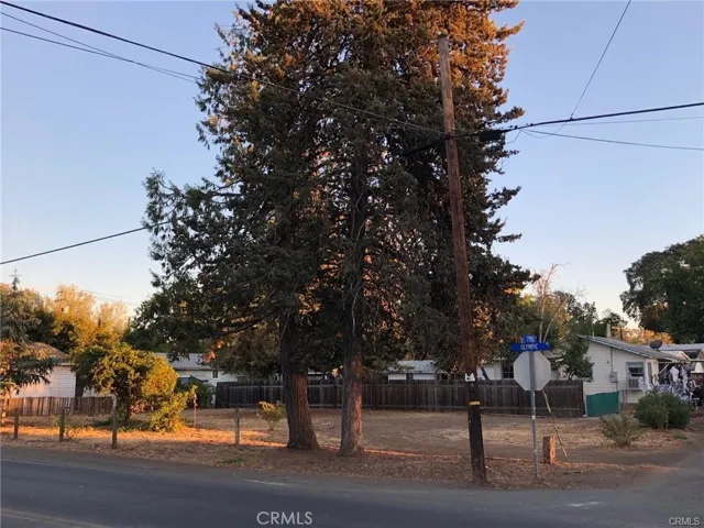 3516 Cypress Street, Clearlake, California 95422