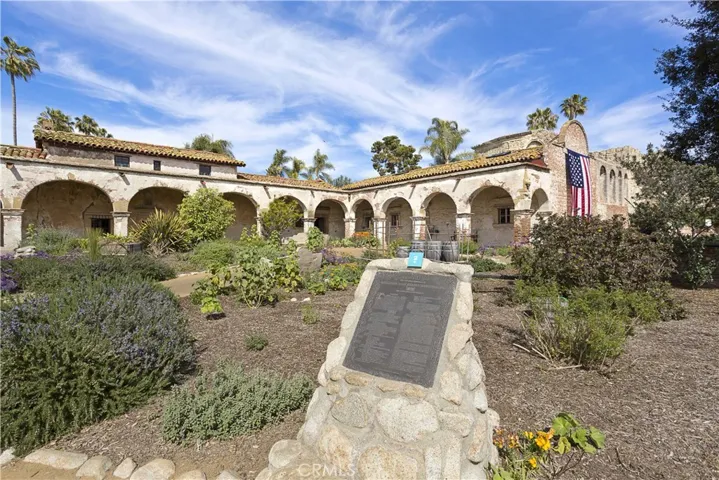 27597 Via Fortuna, San Juan Capistrano, California 92675