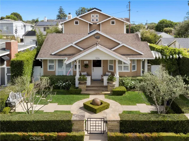 524 Redlands Avenue, Newport Beach, California 92663