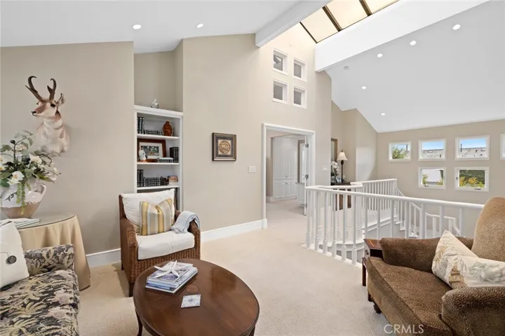 524 Redlands Avenue, Newport Beach, California 92663
