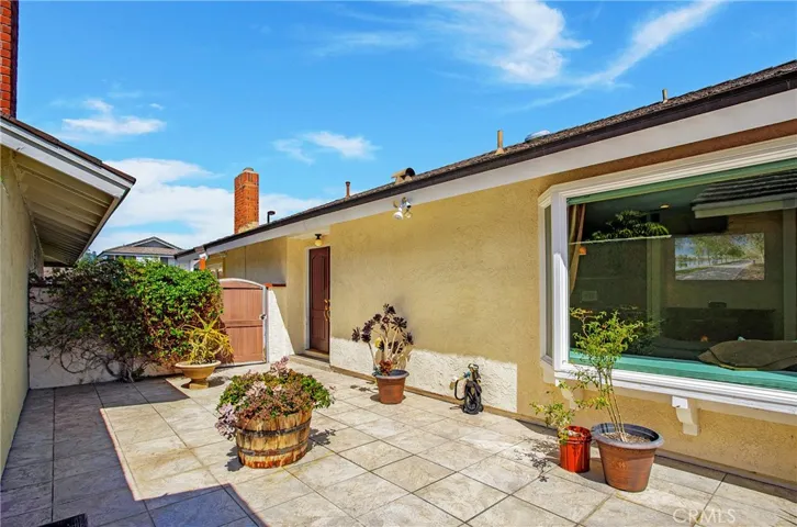 4 Ponderosa, Irvine, California 92604