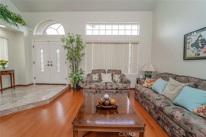 5561 Stratford Avenue, Buena Park, California 90621