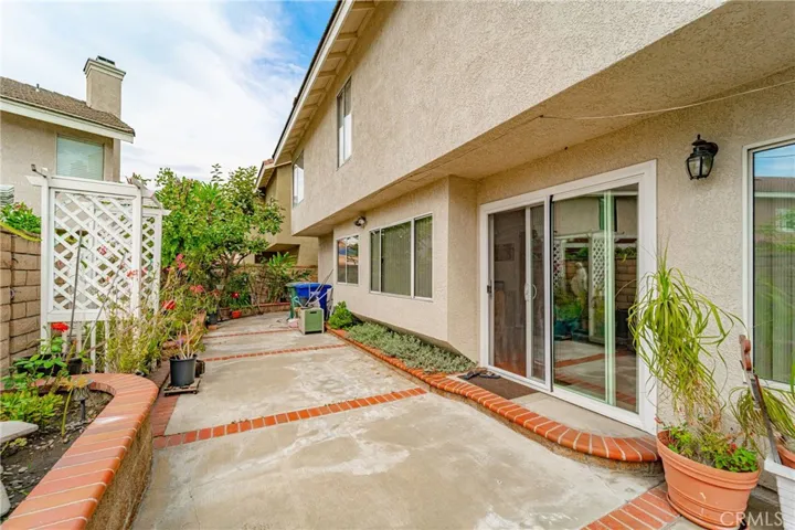 5561 Stratford Avenue, Buena Park, California 90621