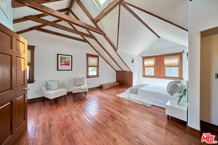 842 S 3rd Avenue, Los Angeles, California 90005