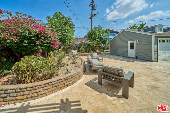 842 S 3rd Avenue, Los Angeles, California 90005