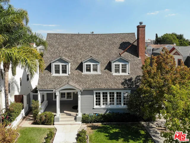 842 S 3rd Avenue, Los Angeles, California 90005