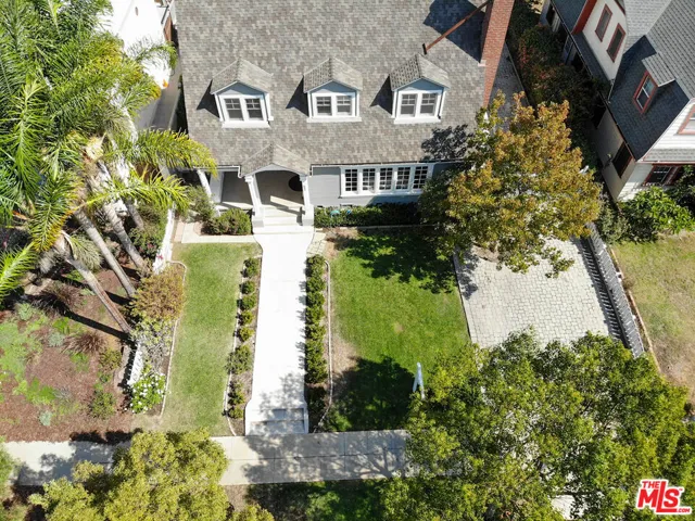 842 S 3rd Avenue, Los Angeles, California 90005
