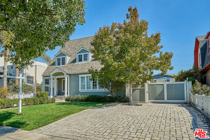 842 S 3rd Avenue, Los Angeles, California 90005