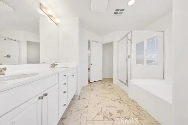 9050 Fremont Court, Oak Hills, California 92344