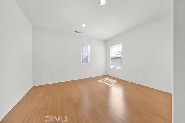 9050 Fremont Court, Oak Hills, California 92344