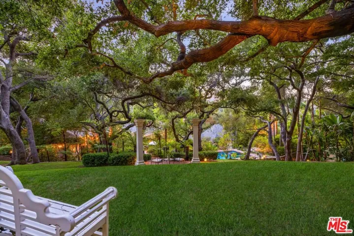 3240 Fryman Road, Studio City, California 91604