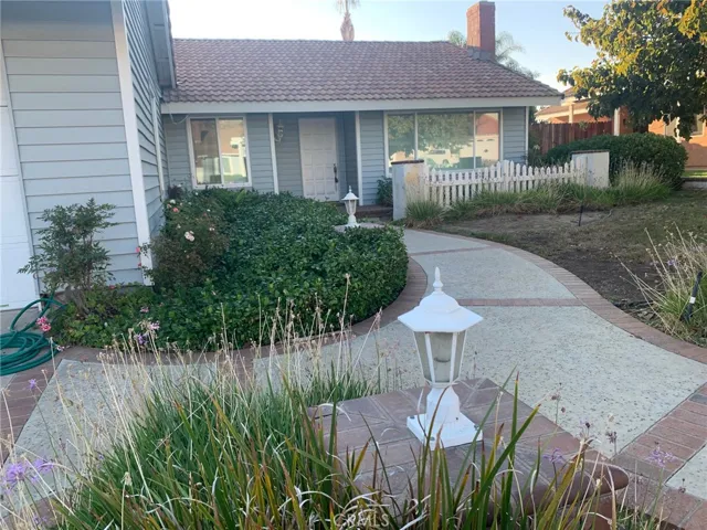 1893 Alscot Avenue, Simi Valley, California 93063