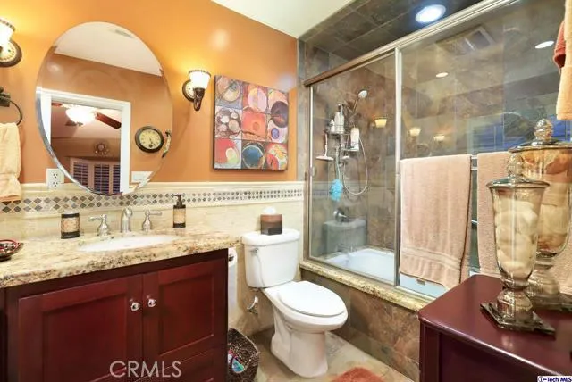 1252 Irving Avenue, Glendale, California 91201