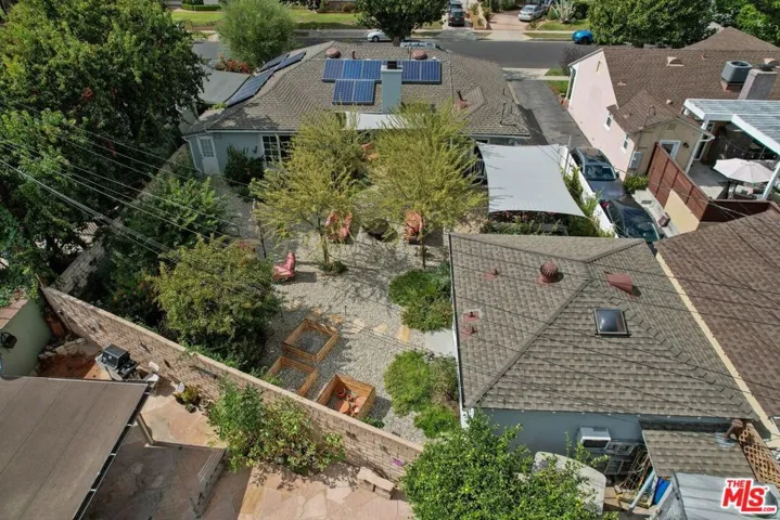 5842 Costello Avenue, Van Nuys, California 91401