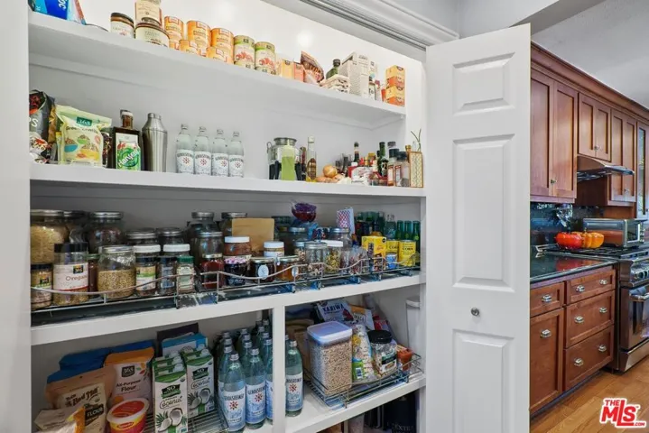 5842 Costello Avenue, Van Nuys, California 91401