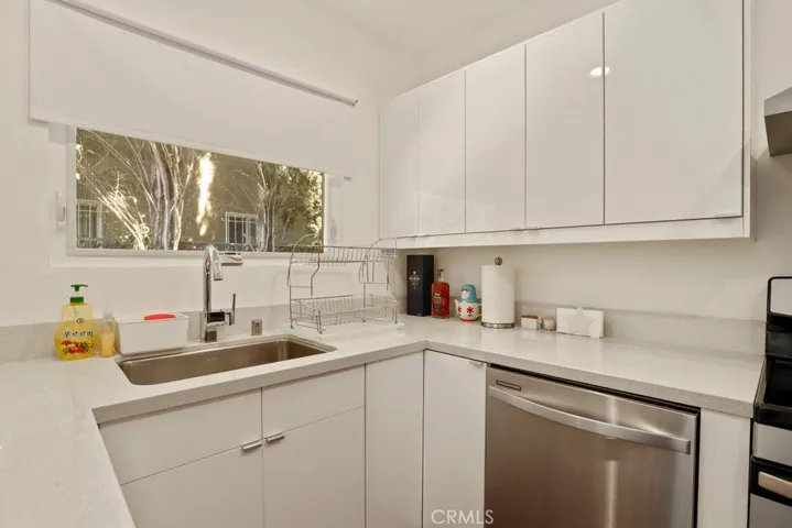 409 Sonora Avenue, Glendale, California 91201