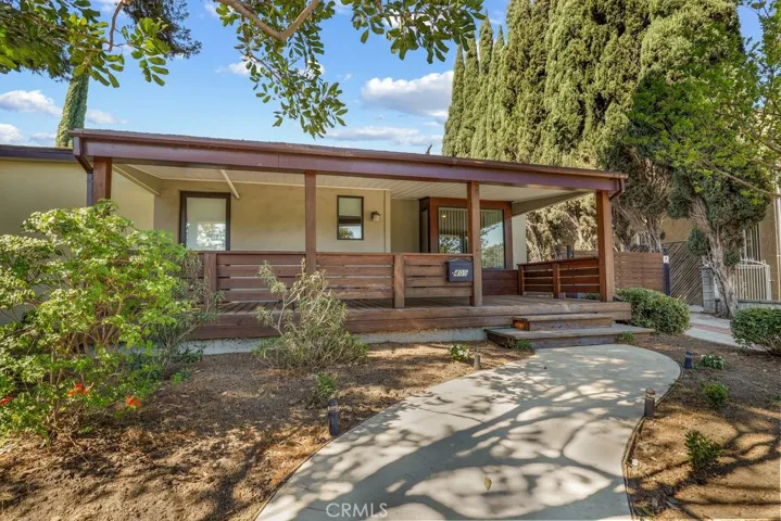 409 Sonora Avenue, Glendale, California 91201