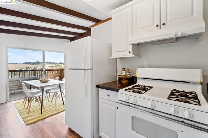 4060 Hillcrest Rd, El Sobrante, California 94803