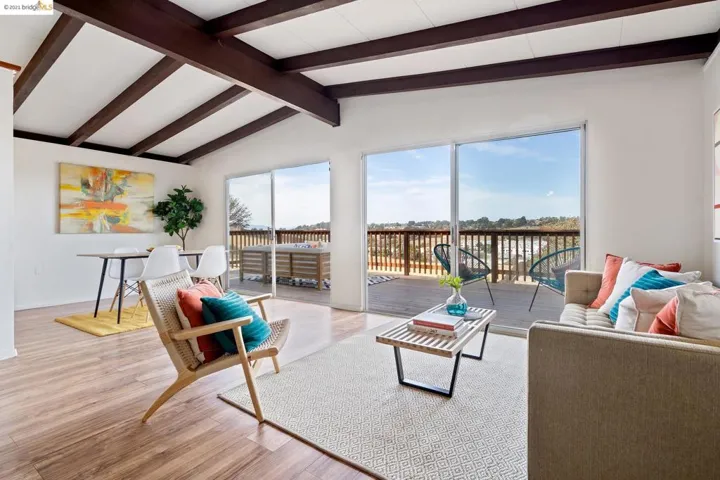 4060 Hillcrest Rd, El Sobrante, California 94803