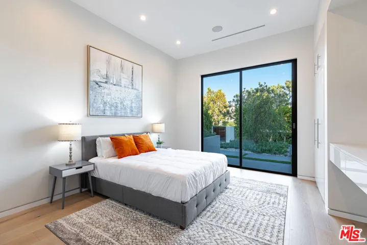 839 N Spaulding Avenue, Los Angeles, California 90046