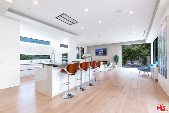 839 N Spaulding Avenue, Los Angeles, California 90046
