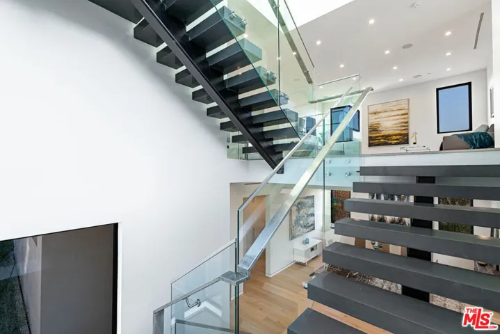 839 N Spaulding Avenue, Los Angeles, California 90046