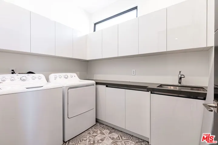 839 N Spaulding Avenue, Los Angeles, California 90046