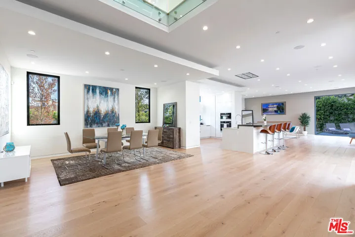 839 N Spaulding Avenue, Los Angeles, California 90046