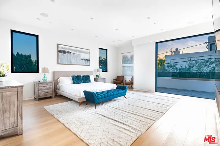 839 N Spaulding Avenue, Los Angeles, California 90046