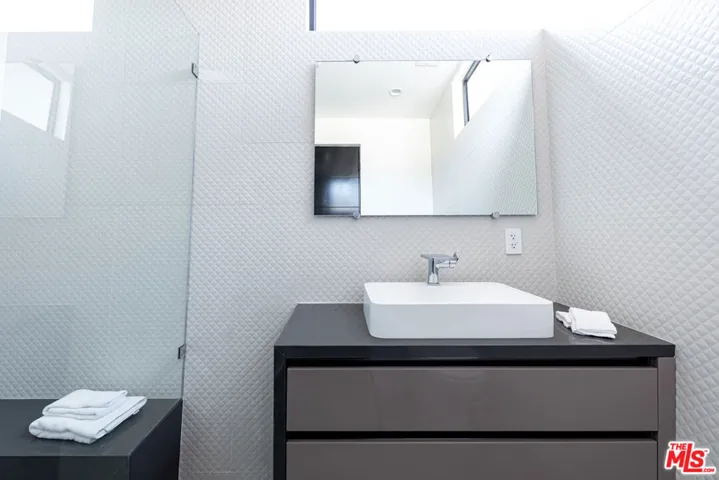 839 N Spaulding Avenue, Los Angeles, California 90046