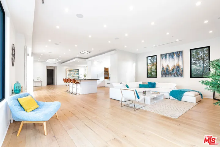 839 N Spaulding Avenue, Los Angeles, California 90046