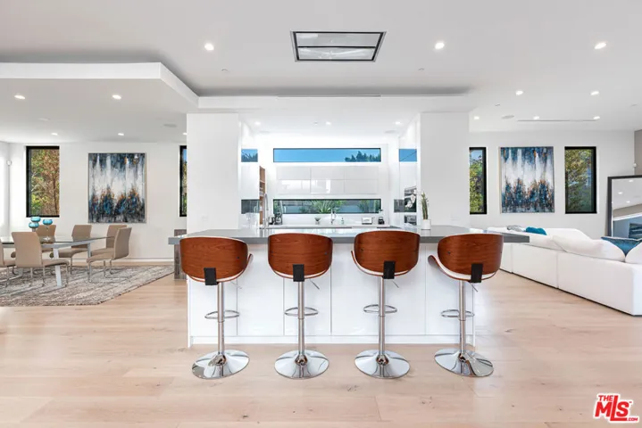 839 N Spaulding Avenue, Los Angeles, California 90046