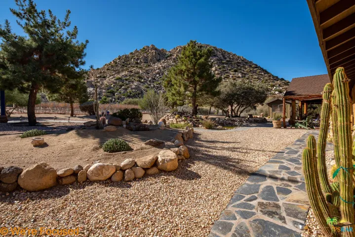 5617 Tom Mix Road, Pioneertown, California 92268