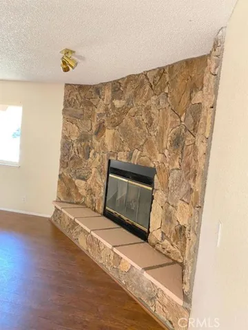 12623 Morning Star Road, Apple Valley, California 92308